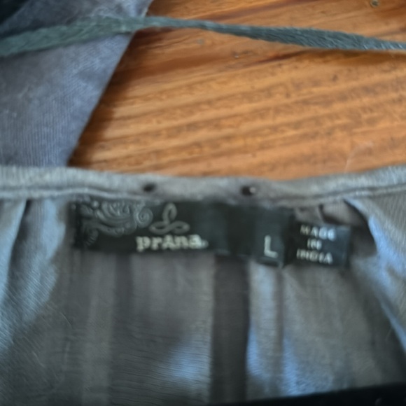 Bohemian style prana blouse - Picture 5 of 5